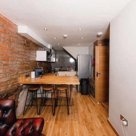 Superb Luxury Apartment By Canal - Central 에든버러 외부 사진