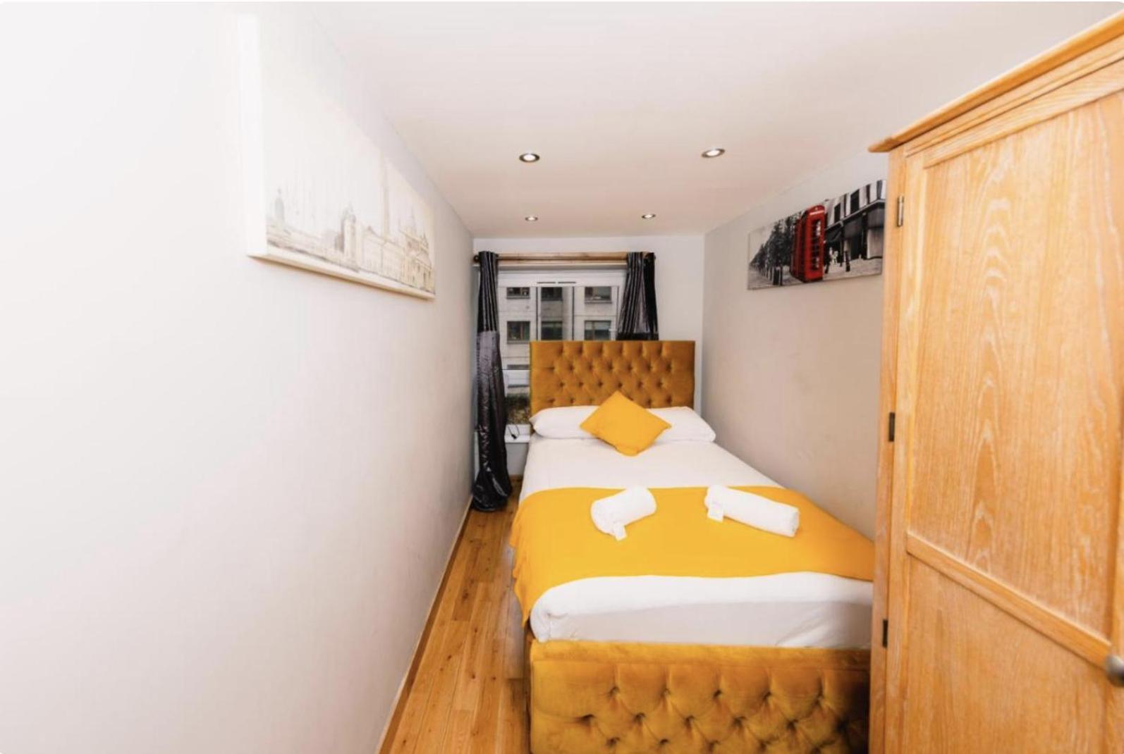 Superb Luxury Apartment By Canal - Central 에든버러 외부 사진