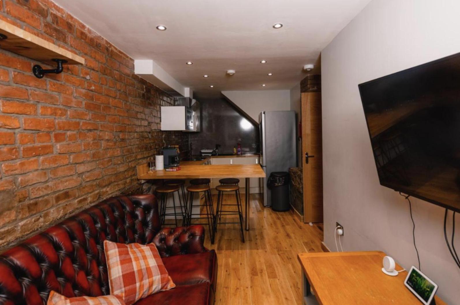 Superb Luxury Apartment By Canal - Central 에든버러 외부 사진