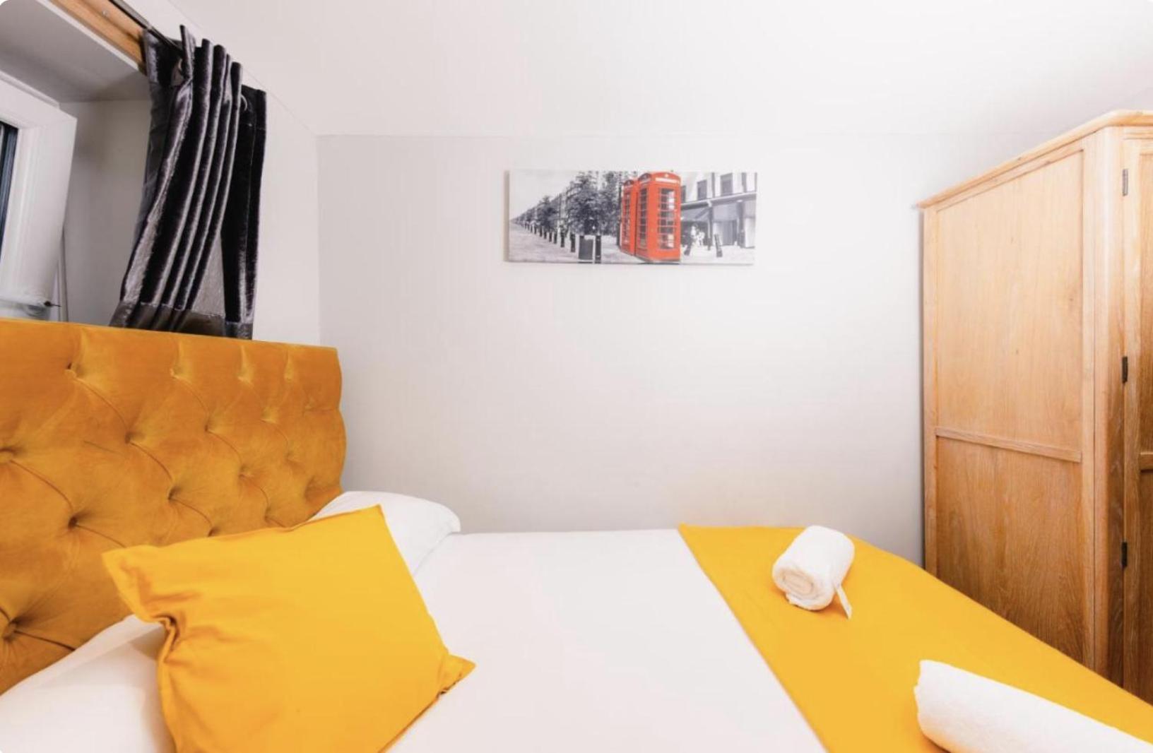 Superb Luxury Apartment By Canal - Central 에든버러 외부 사진