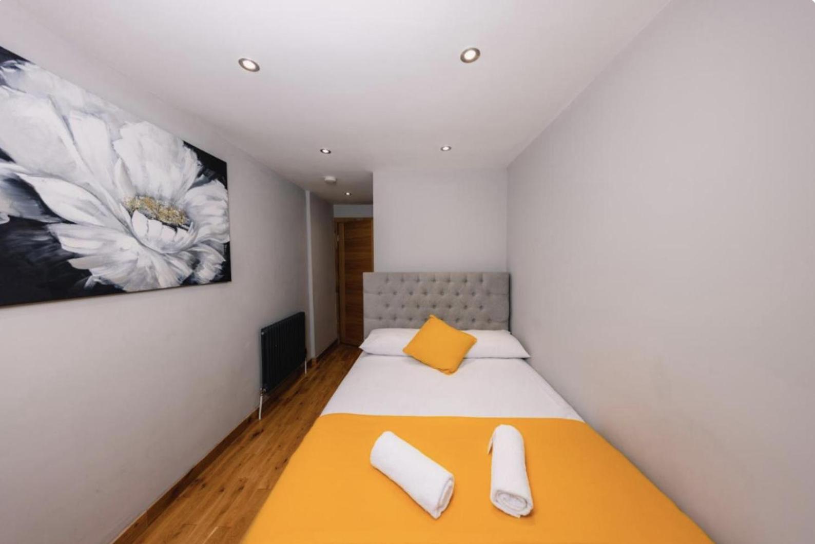Superb Luxury Apartment By Canal - Central 에든버러 외부 사진
