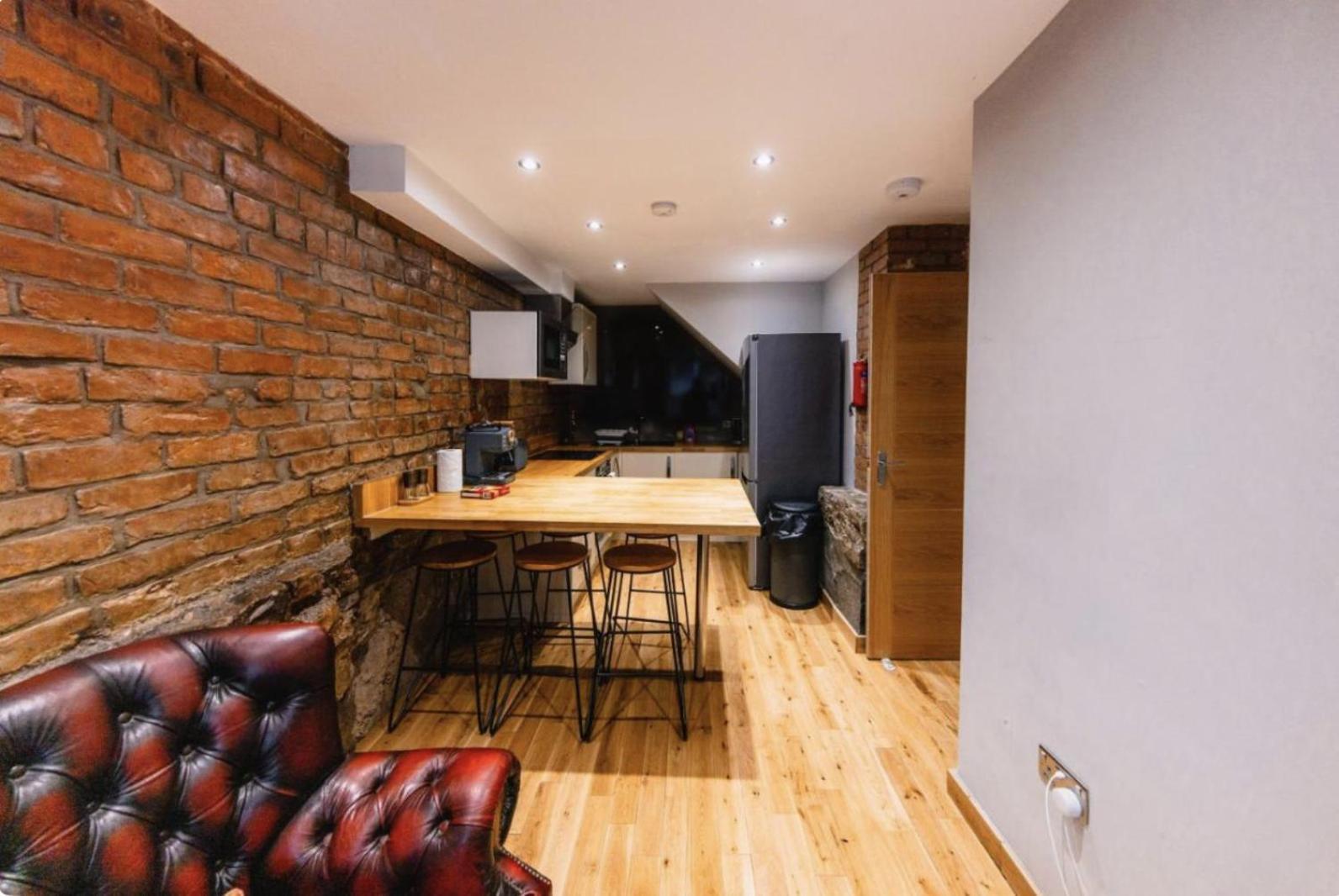 Superb Luxury Apartment By Canal - Central 에든버러 외부 사진